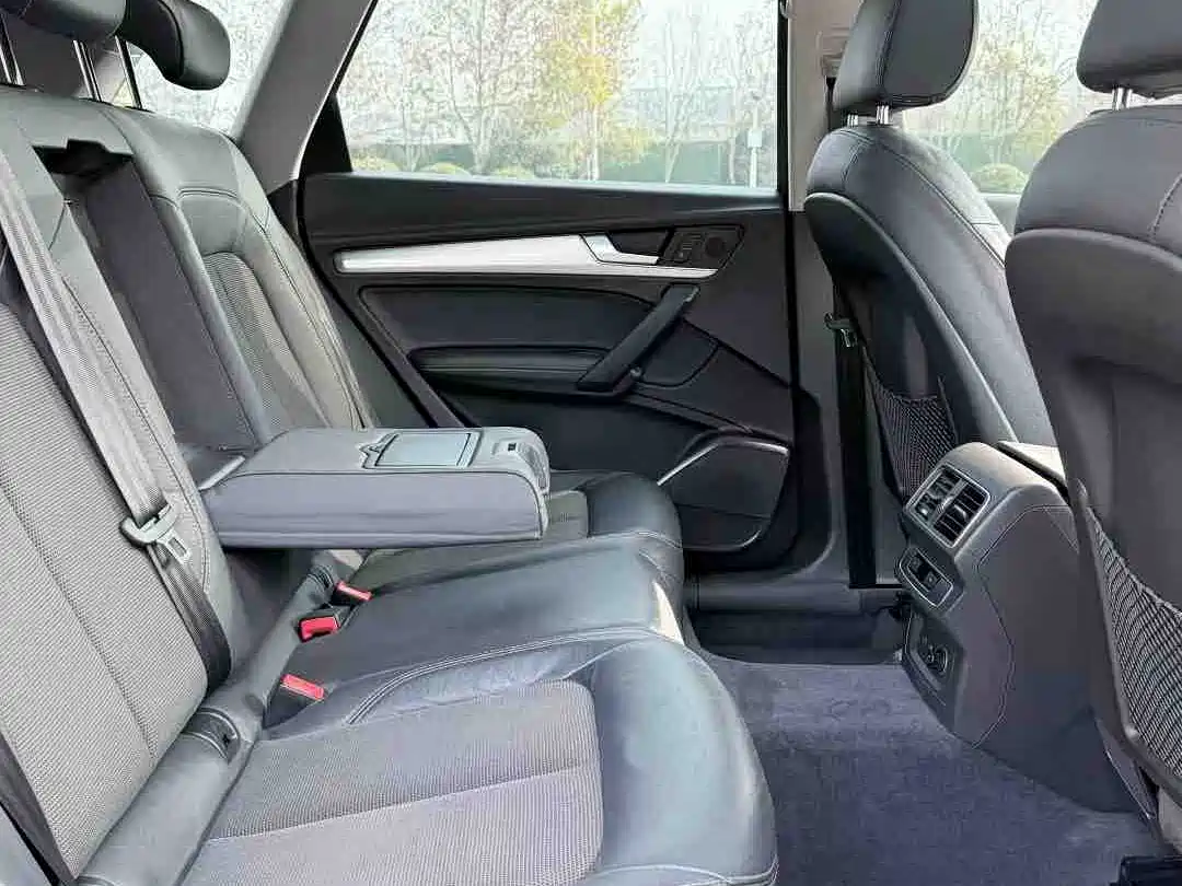 Audi Q5L 2020 40 TFSI Prestige Progressive фото 4