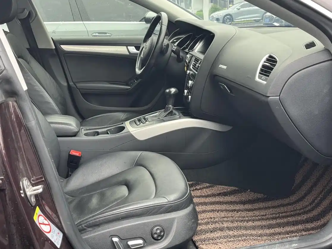 Audi A5 (Import) 2014 Sportback 45 TFSI фото 11