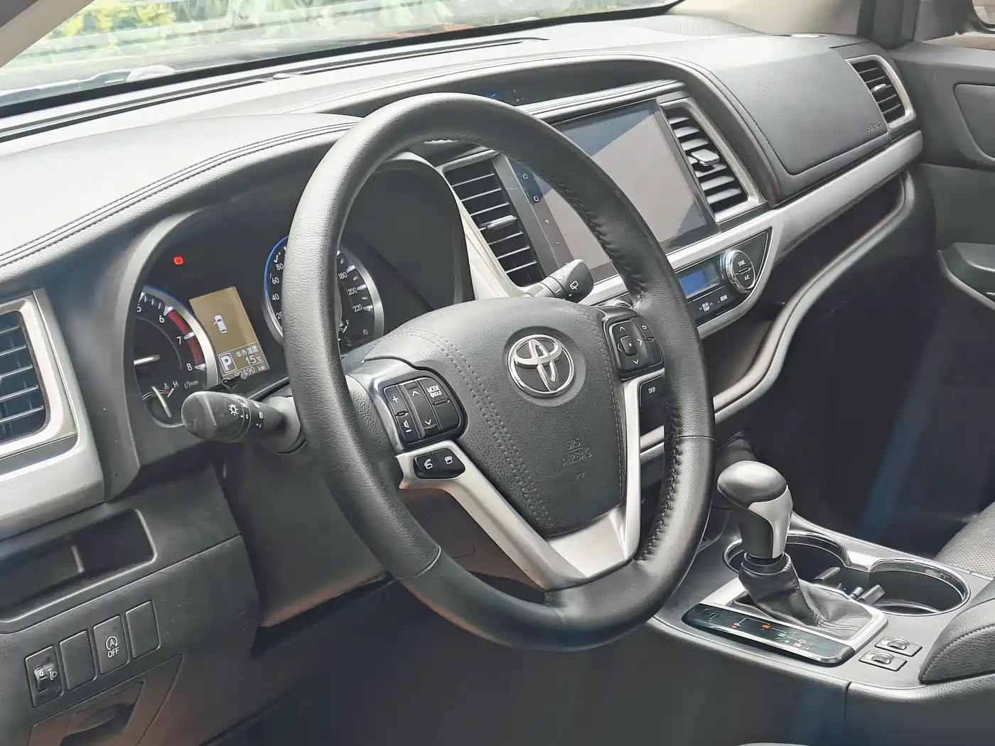 Toyota Highlander 2015 2.0T AWD Luxury Edition 7-seater фото 7