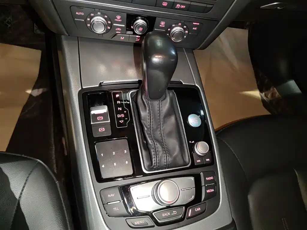 Audi A6L 2017 30 FSI Technology фото 14
