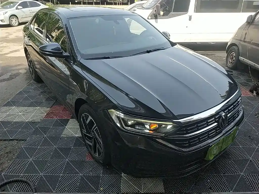 Volkswagen Sagitar 2023 300TSI DSG Leap Edition фото 4