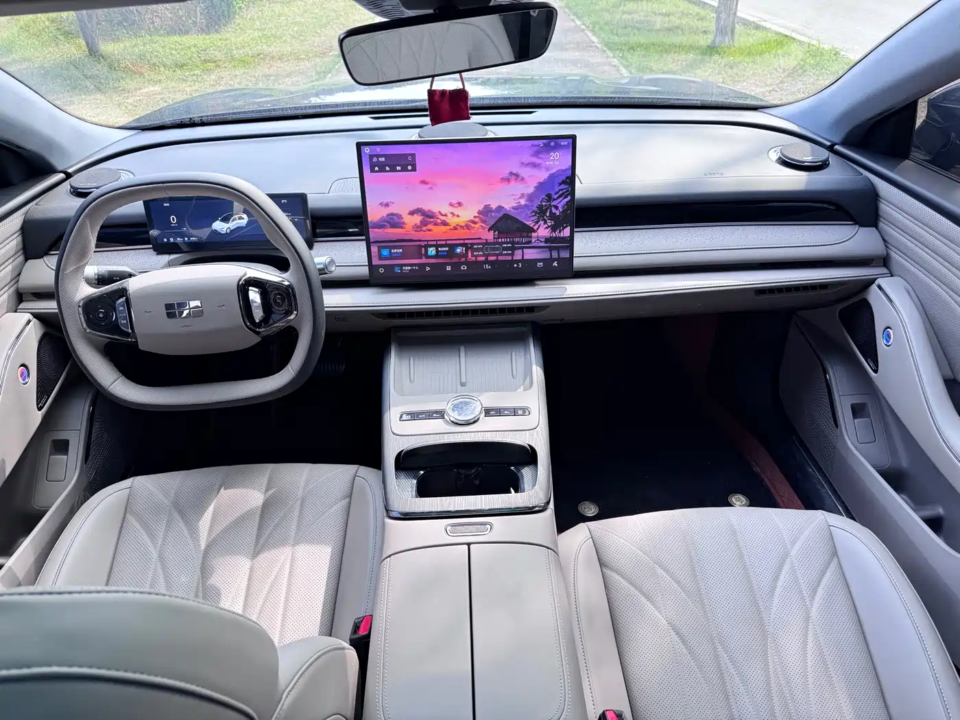 Geely Galaxy Galaxy Xingyao 8 2025 130km EM-i Premium Edition фото 6