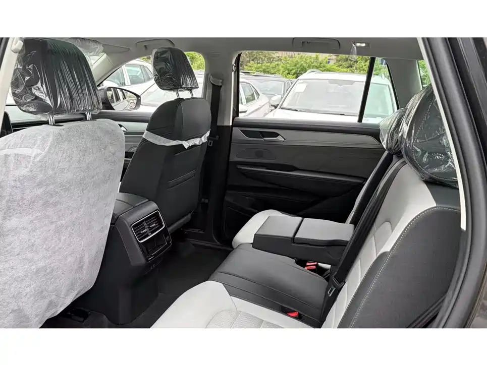 Volkswagen Talagon 2026 330TSI Luxury Cruising Shared Edition фото 9