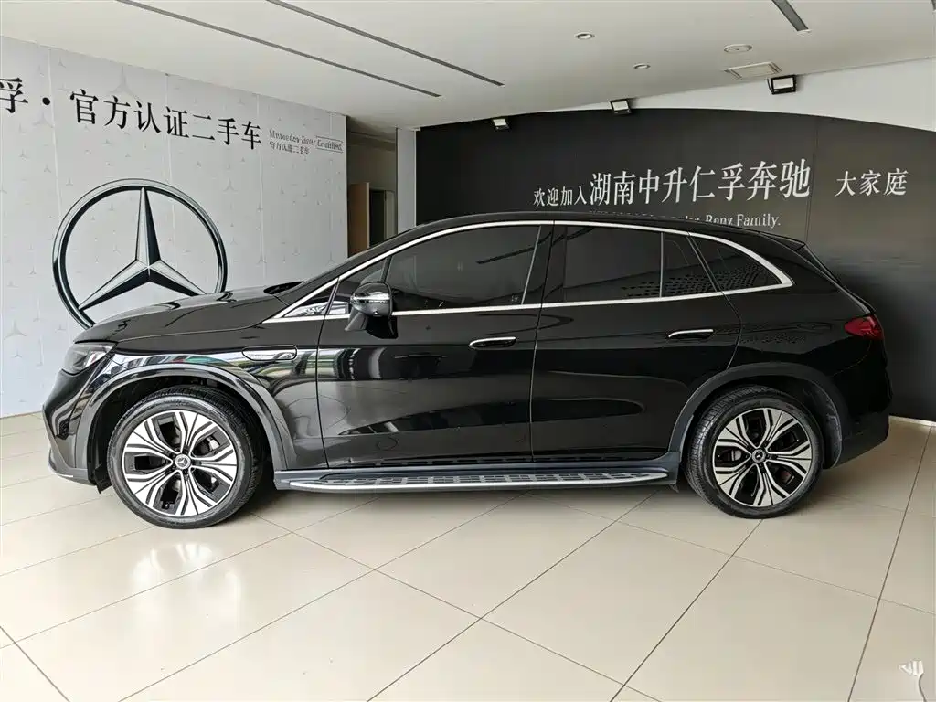 Mercedes-Benz EQE SUV 2024 500 4MATIC Luxury Edition фото 2