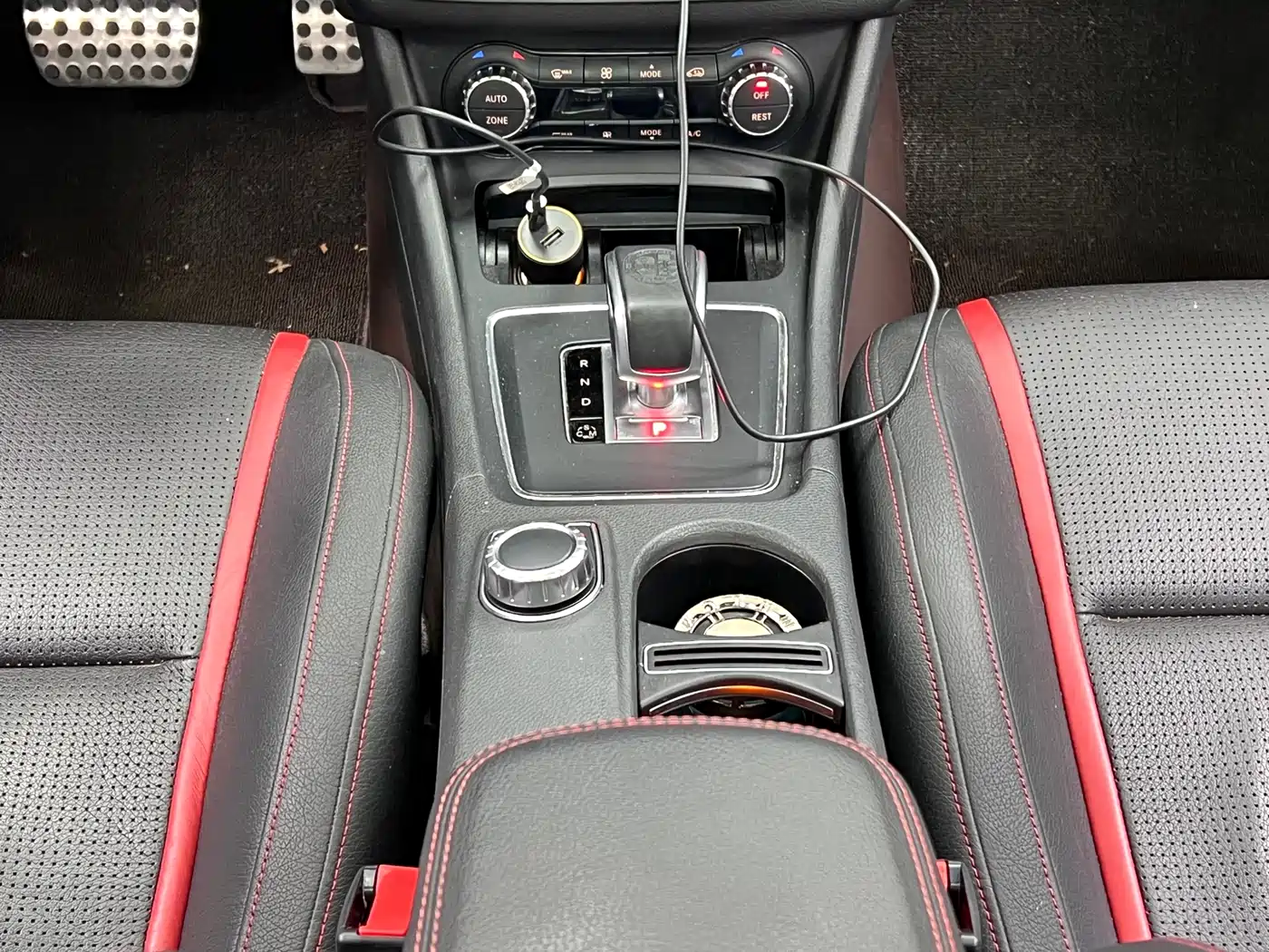 Mercedes-Benz GLA AMG 2015 AMG GLA 45 4MATIC фото 13