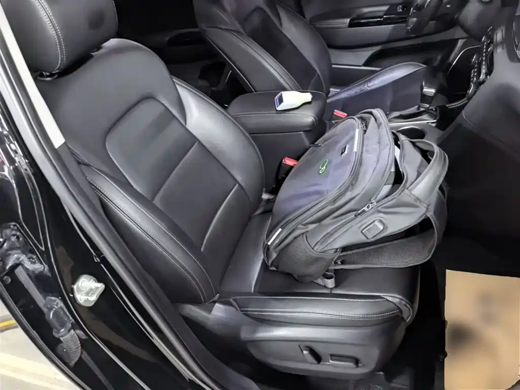 Kia KX5 2016 Model 1.6T Automatic 2WD Premium фото 25
