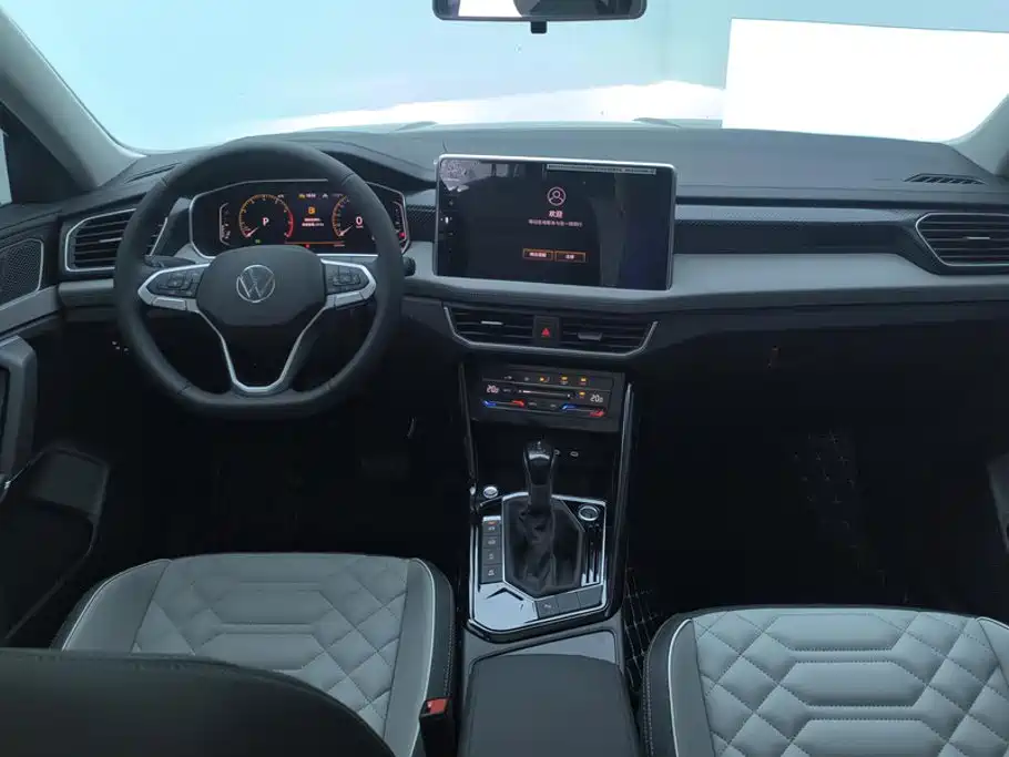 Volkswagen Tayron 2025 2025 Shared Joy 300TSI