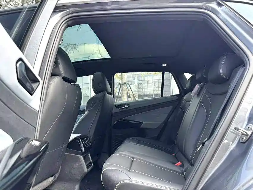 Volkswagen ID.4 X 2022 2022 Pure Long Range Edition