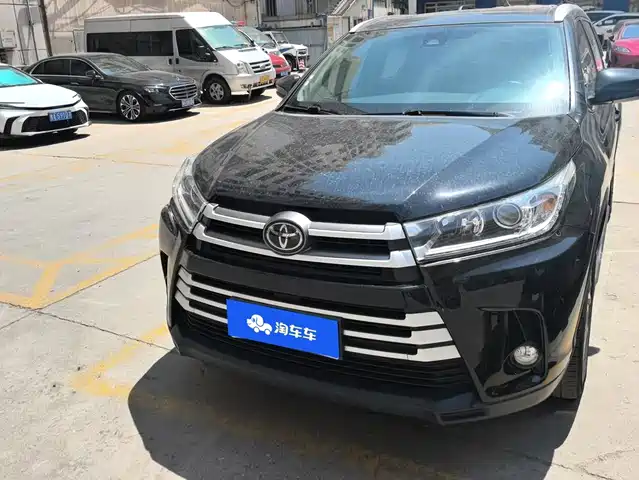 Toyota Highlander 2020