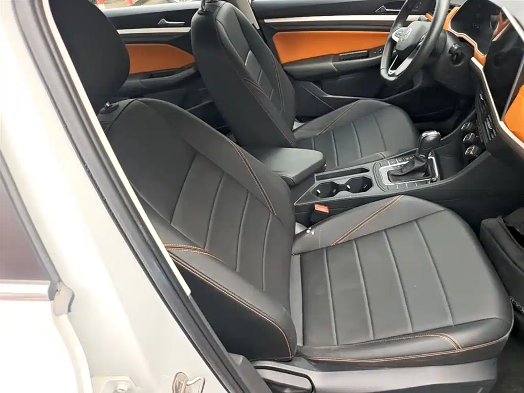 Volkswagen Bora 2025 200TSI DSG Joy Ride Navigation Edition фото 25
