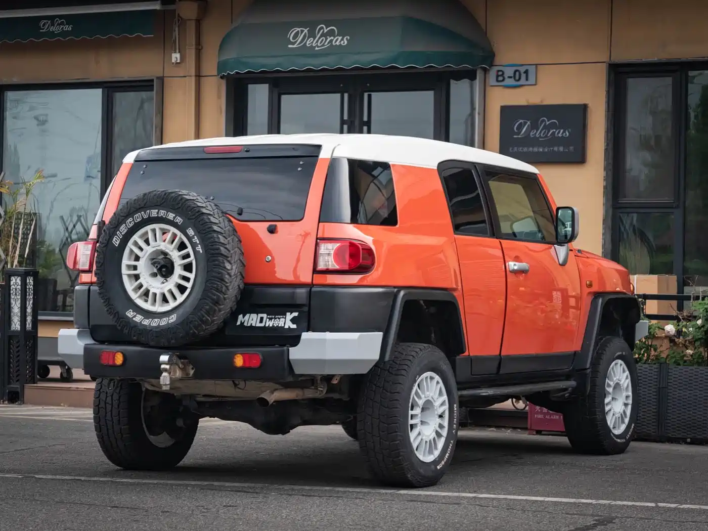 Toyota FJ Cruiser 2013 4.0L фото 7