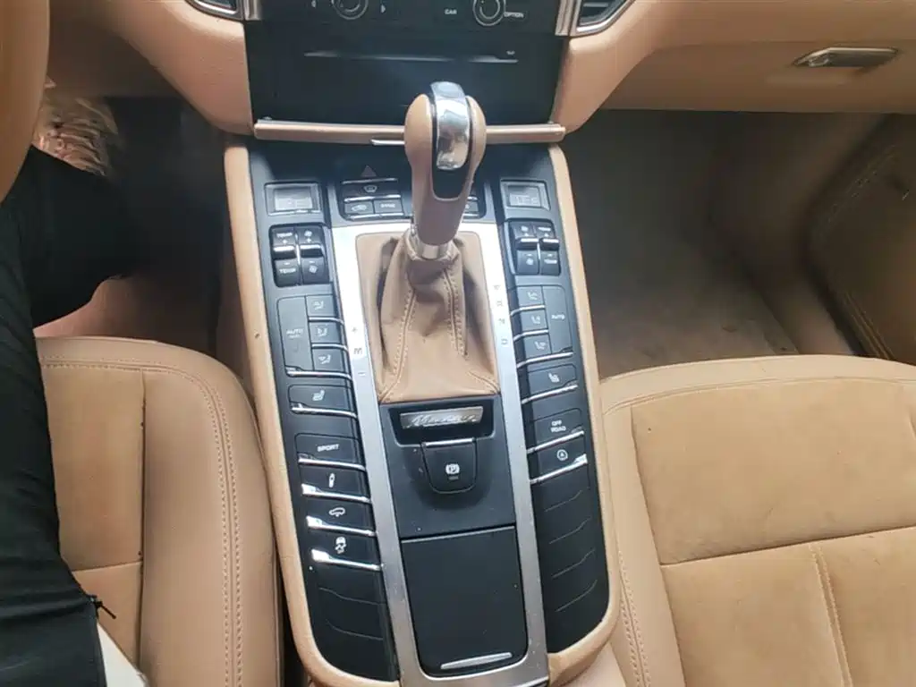 Porsche Macan 2014 Macan S 3.0T фото 14