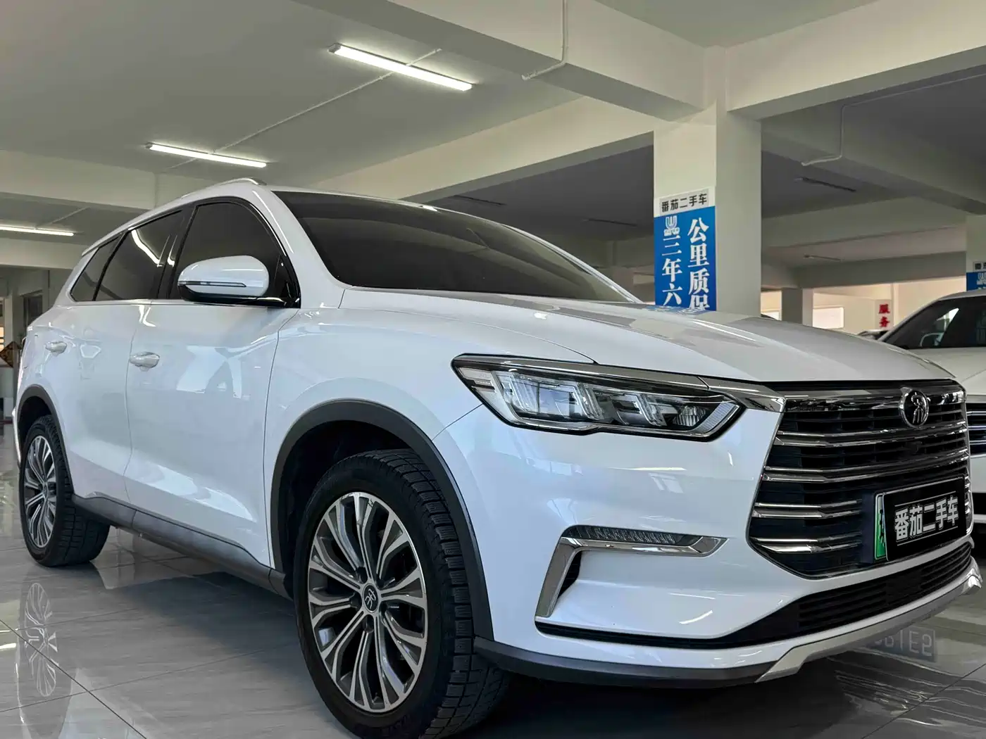 BYD Song Pro New Energy 2019 DM 1.5T 4WD Performance Luxury фото 3