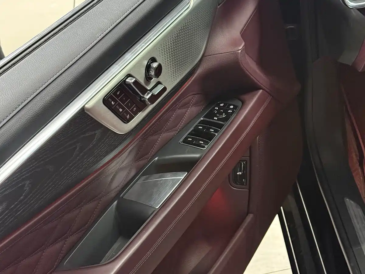 2025 Cadillac CT6