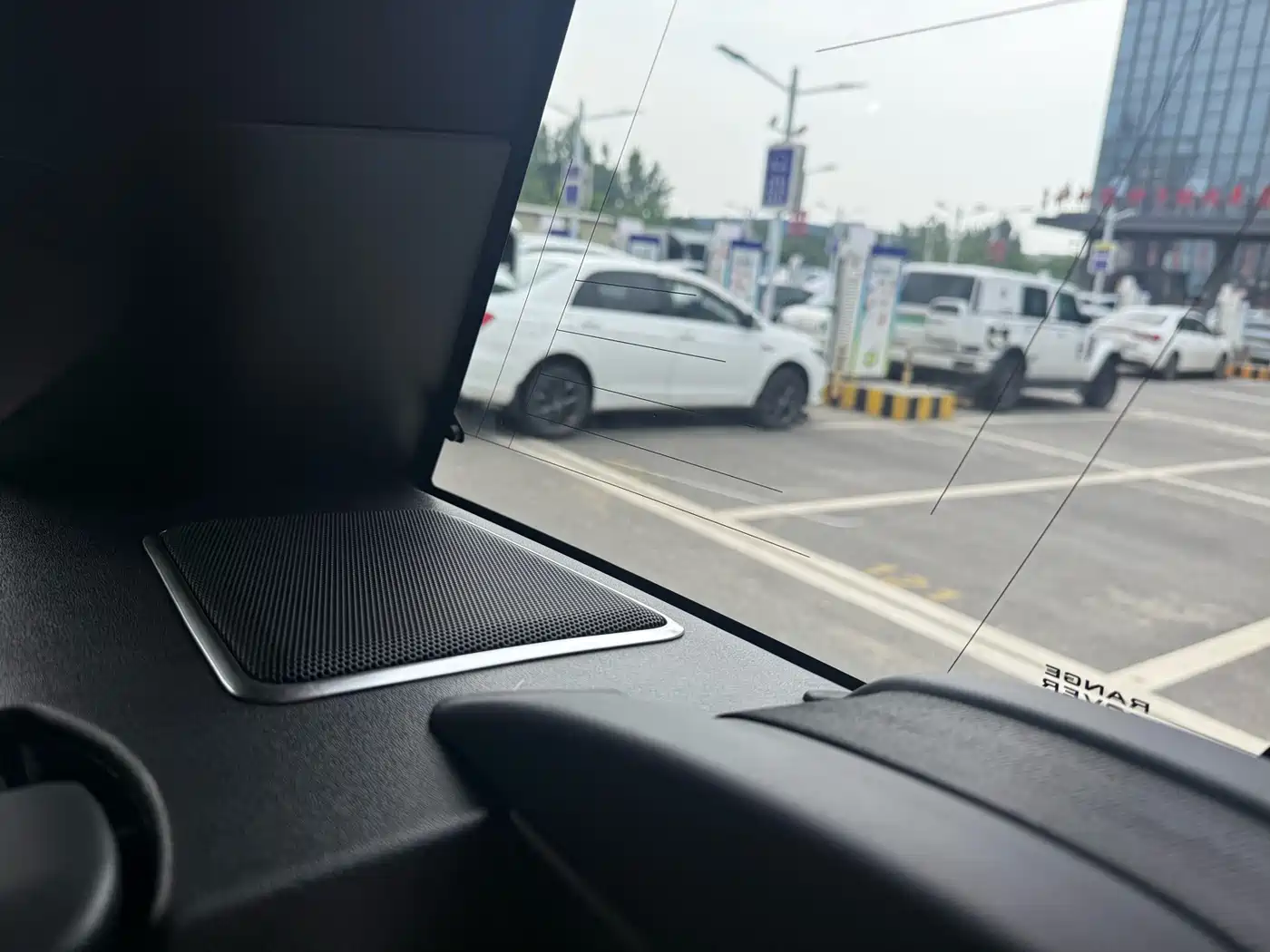Land Rover Range Rover Sport 2018 3.0 SC V6 HSE DYNAMIC фото 8
