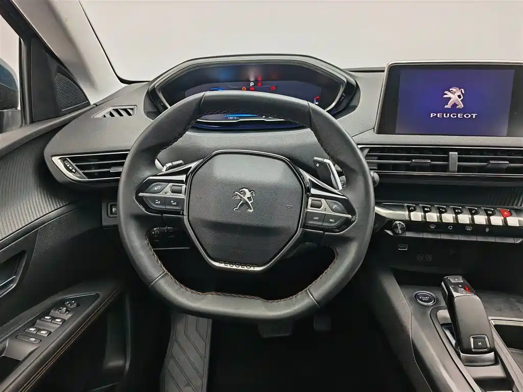 Peugeot 5008 2017 380THP 7-seat Elite Edition фото 11