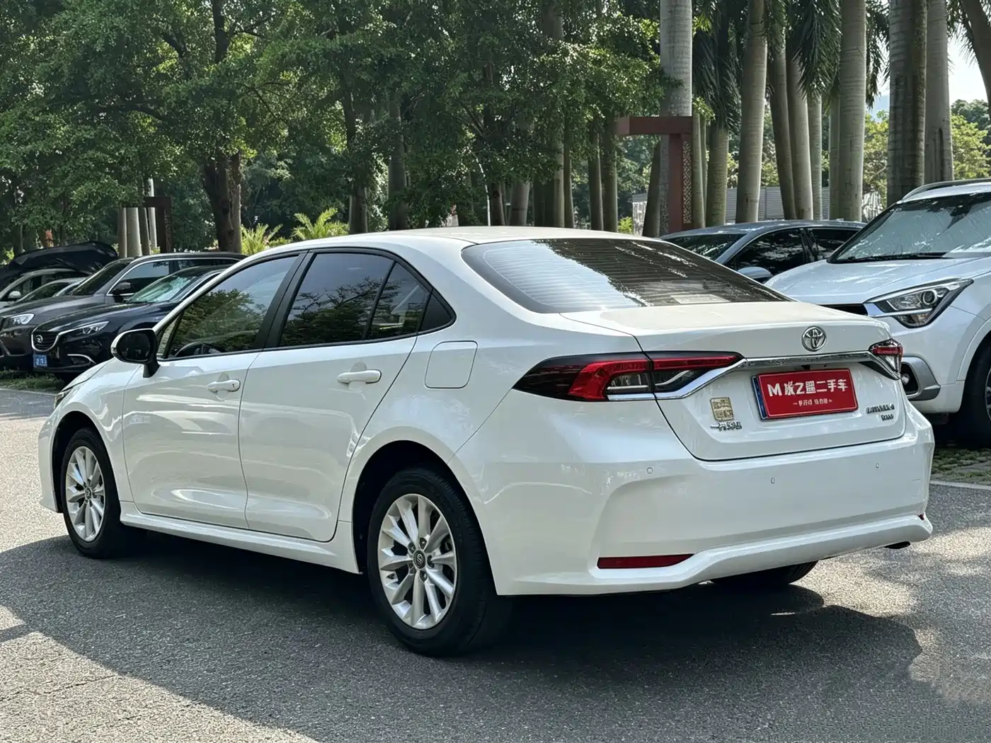 Toyota Corolla 2021 1.2T S-CVT Elite PLUS Edition фото 4