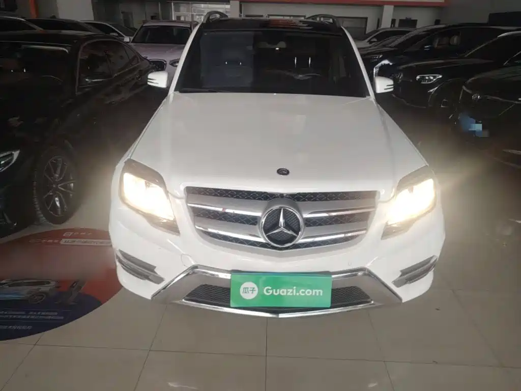 Mercedes-Benz GLK-Class 2015 GLK 260 4MATIC Dynamic Ultimate Edition фото 3