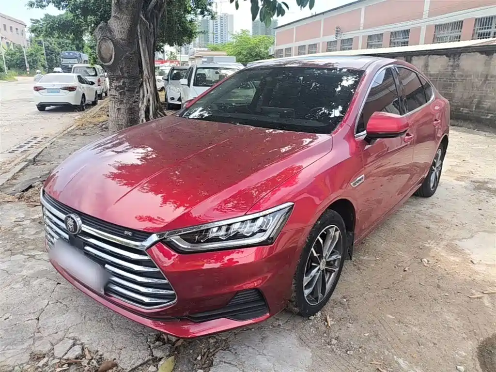 BYD Qin Pro 2018 1.5TI Automatic Smart Connected Premium Edition