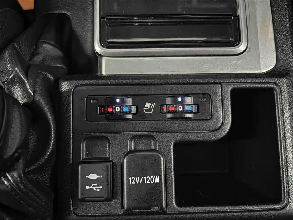 Toyota Prado 2018 3.5L Auto TX-L фото 4