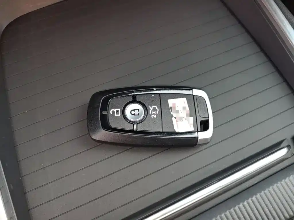 Ford Mondeo 2025 2025 2.0T EcoBoost Luxury