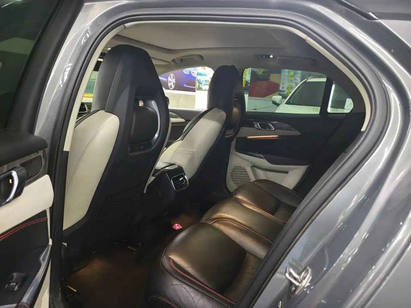 Lynk & Co 02 2018 Model 1.5T DCT 2WD Yao Pro Edition China V фото 4