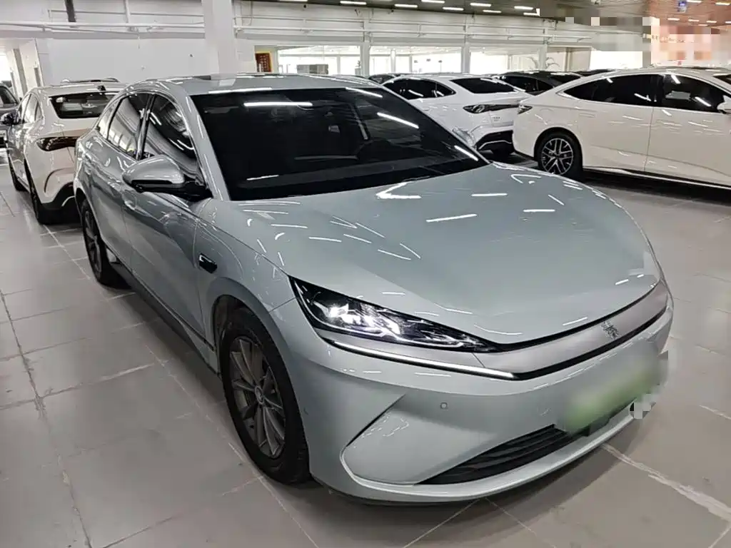 BYD Qin L 2026 2025 EV 470KM Leading Edition