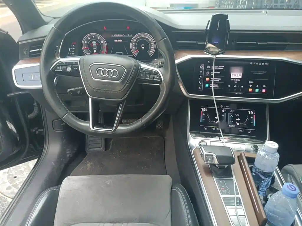Audi A6L 2023 45 TFSI quattro Premium Dynamic фото 3