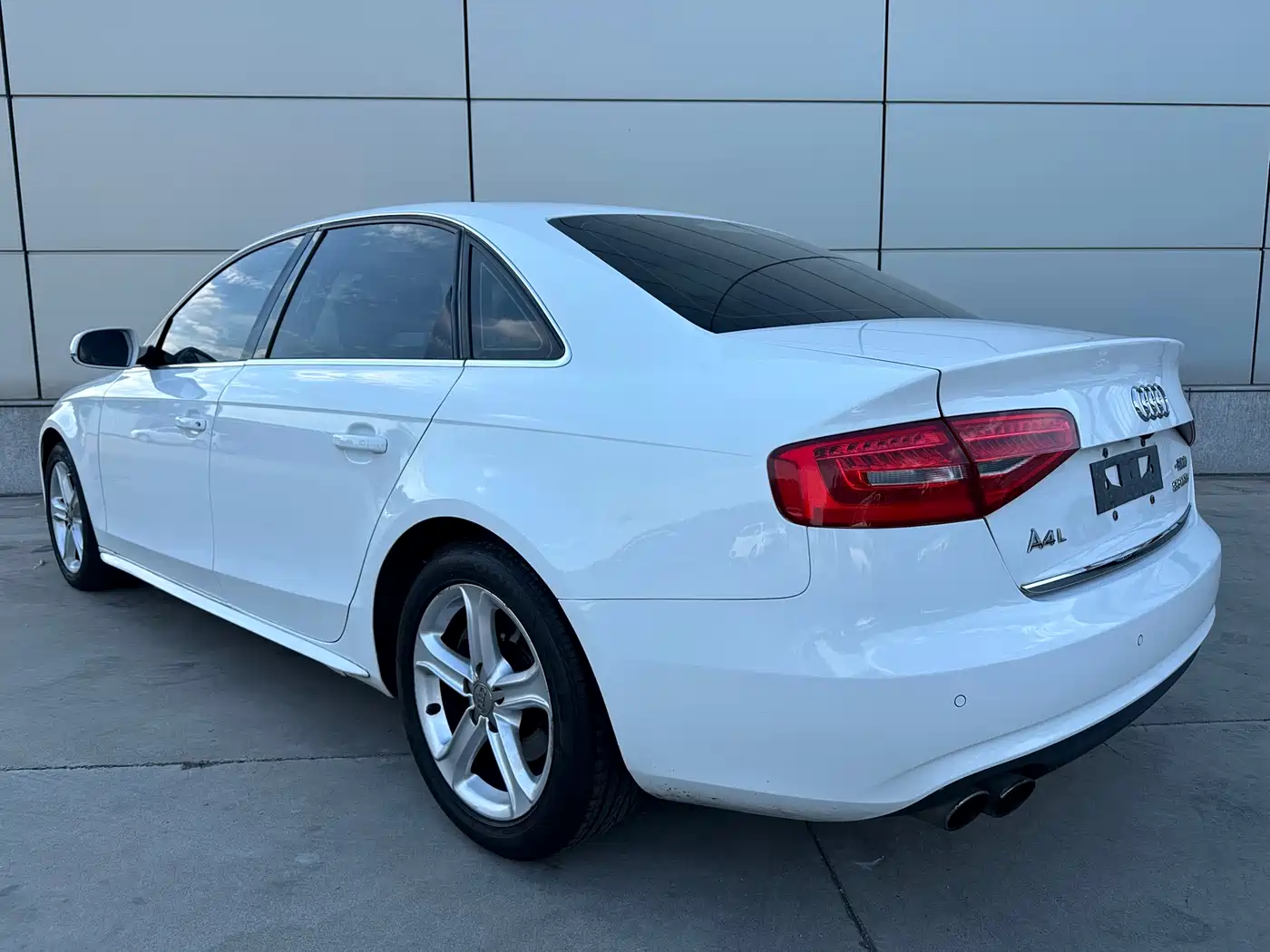 Audi A4L 2015 35 TFSI Auto Standard фото 18