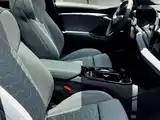 صورة 5 - Audi Q6L e-tron