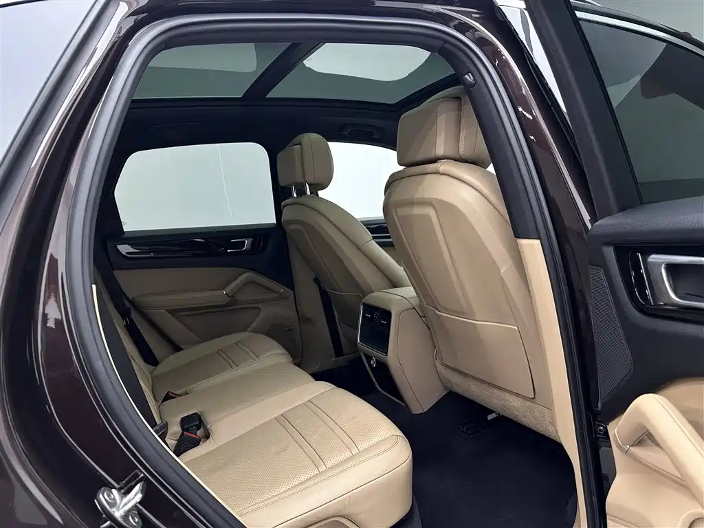 Porsche Cayenne 2019 Cayenne 3.0T фото 22