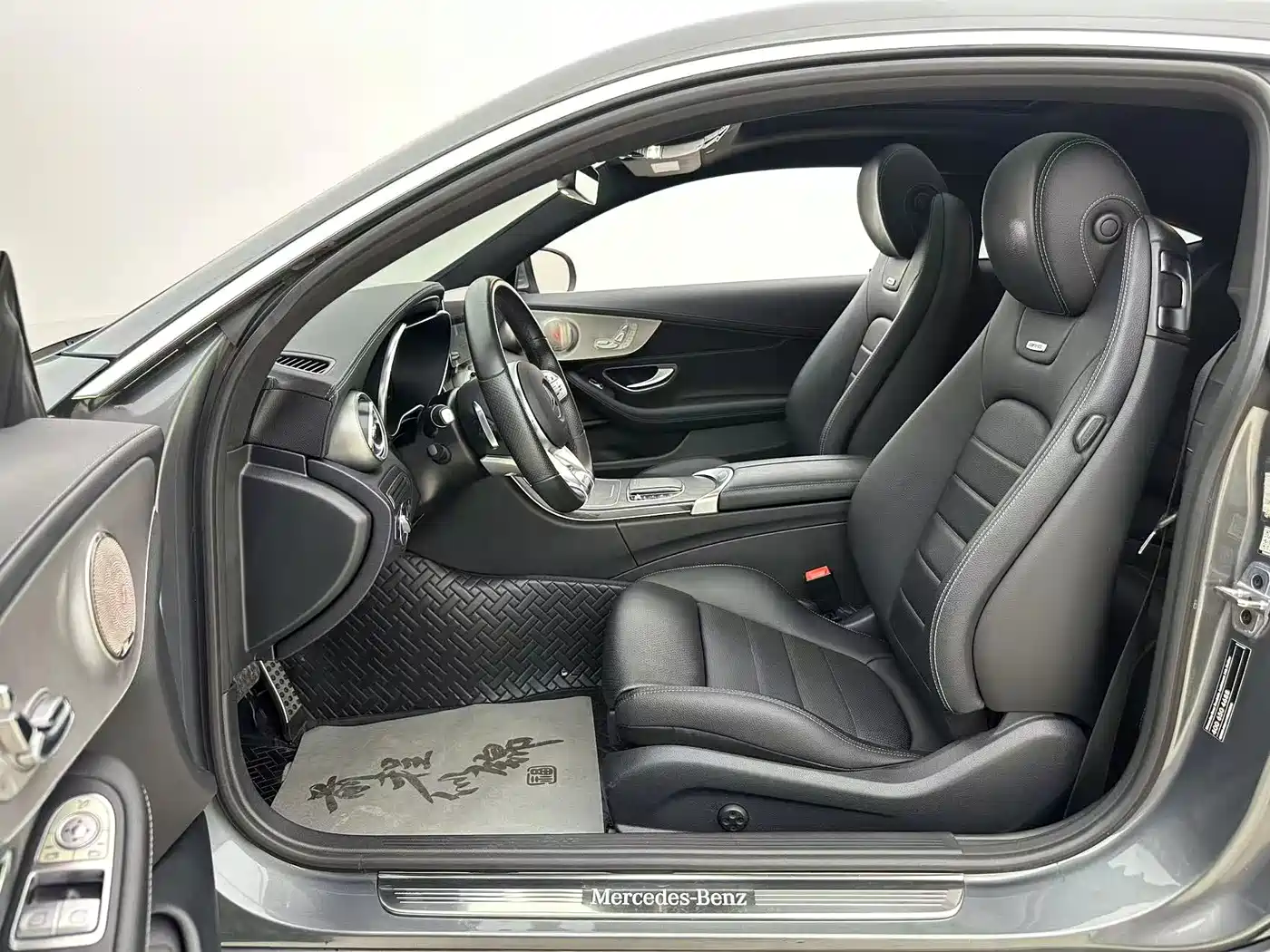Mercedes-Benz C-Class (Import) 2019 C 260 Coupe фото 3