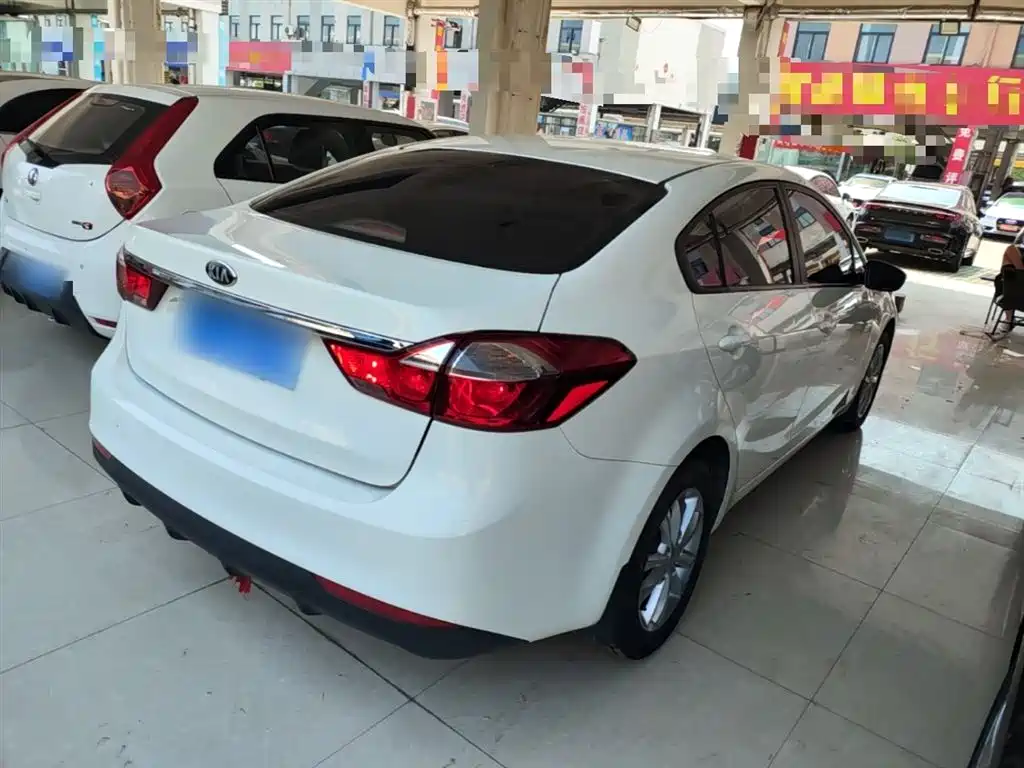 Kia K3 2017 1.6L Automatic 15th Anniversary Special GLS фото 7
