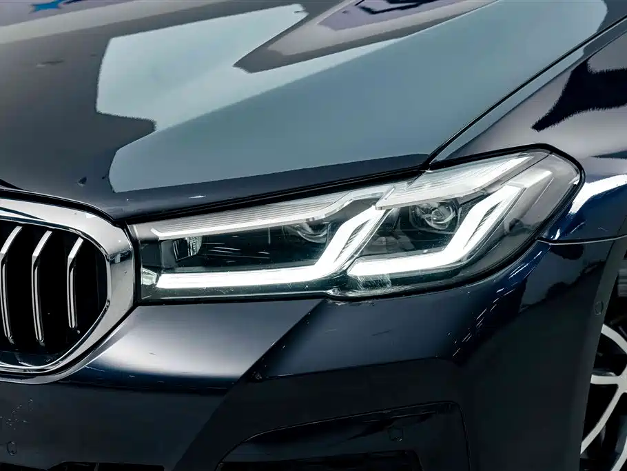 BMW 5 Series (Import) 2022 Facelift 525i M Sport Package фото 4