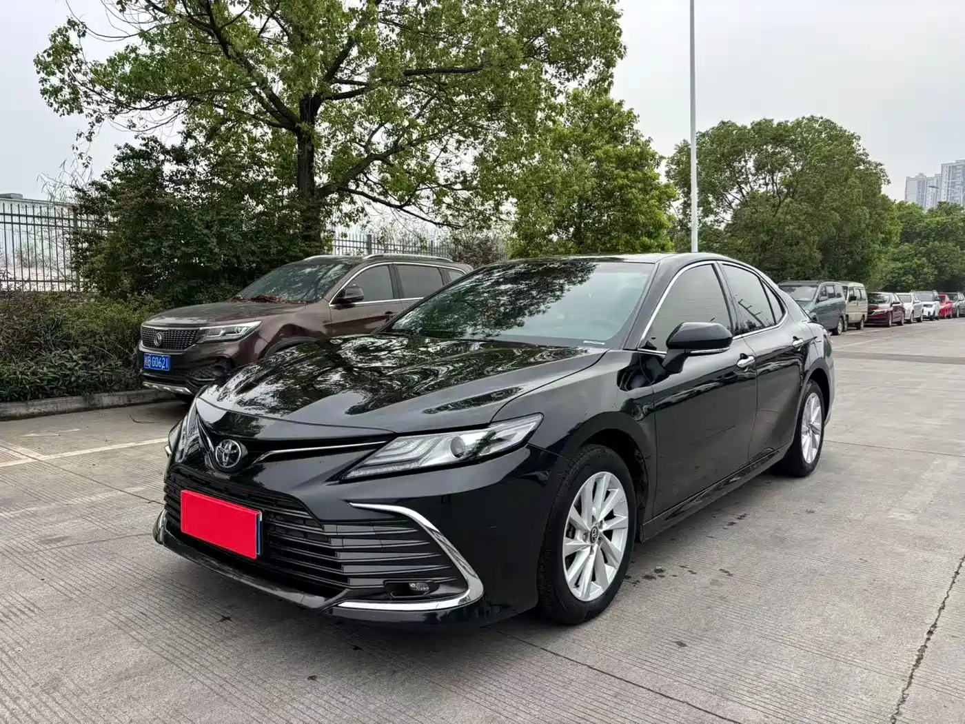 Toyota Camry 2021 2.0G Luxury Edition фото 3