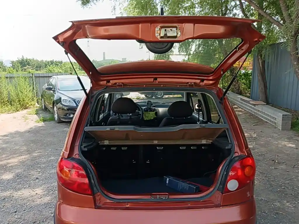 Baojun Lechi 2015 2012 Facelift 1.2L Manual Sport Vitality