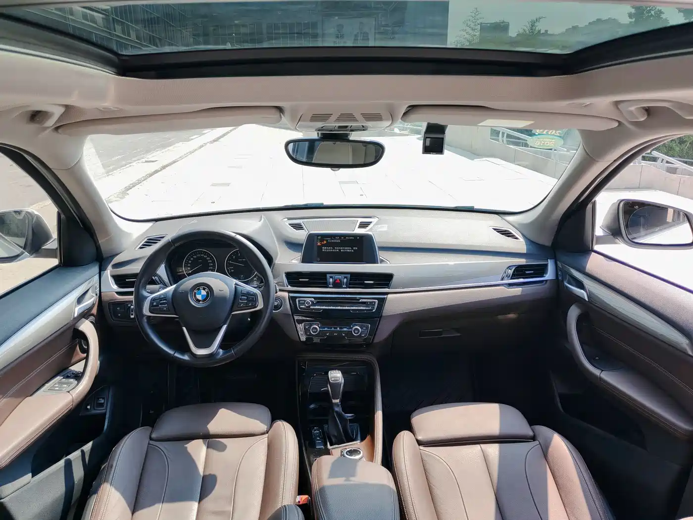 BMW X1 New Energy 2018 xDrive25Le Luxury Model фото 7