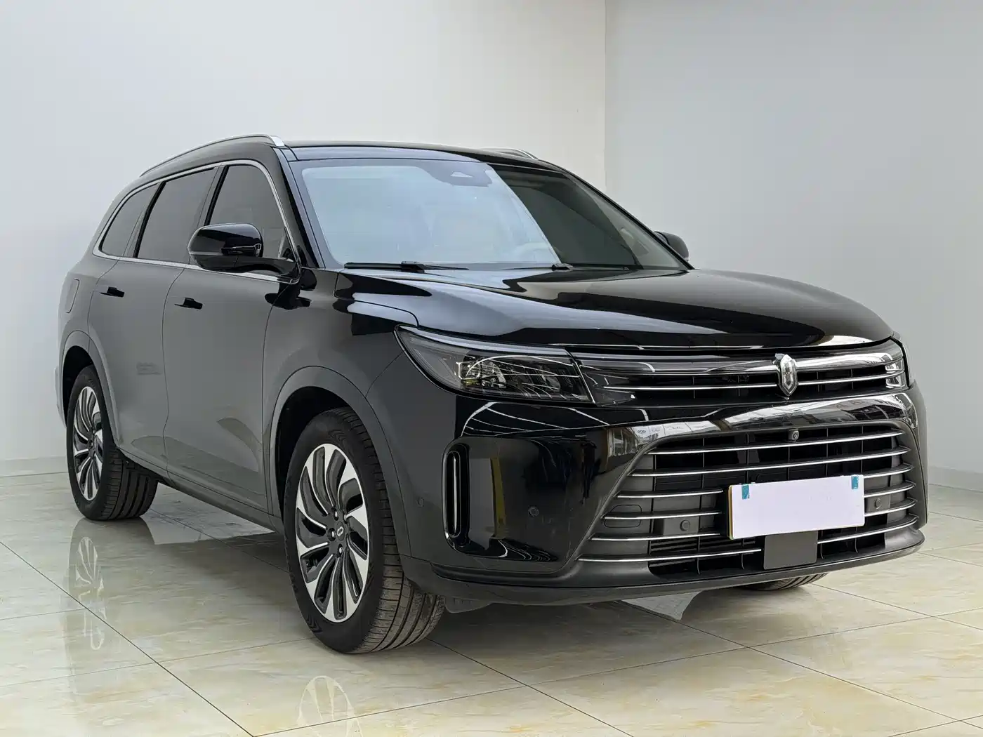 AITO Wenjie AITO M7 2024 1.5T RWD Plus 5-Seater фото 3