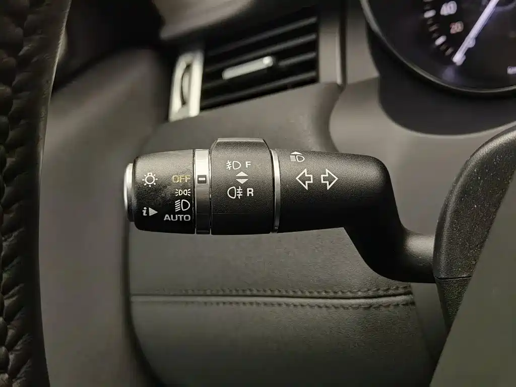 Land Rover Range Rover Evoque 2017 2.0T British Style Edition фото 21