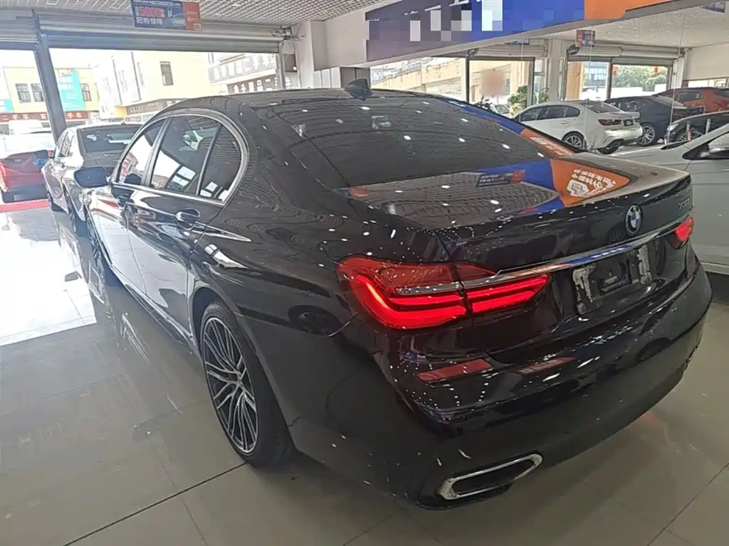 BMW 7 Series 2018 730Li Leading Type M Sport Package фото 5