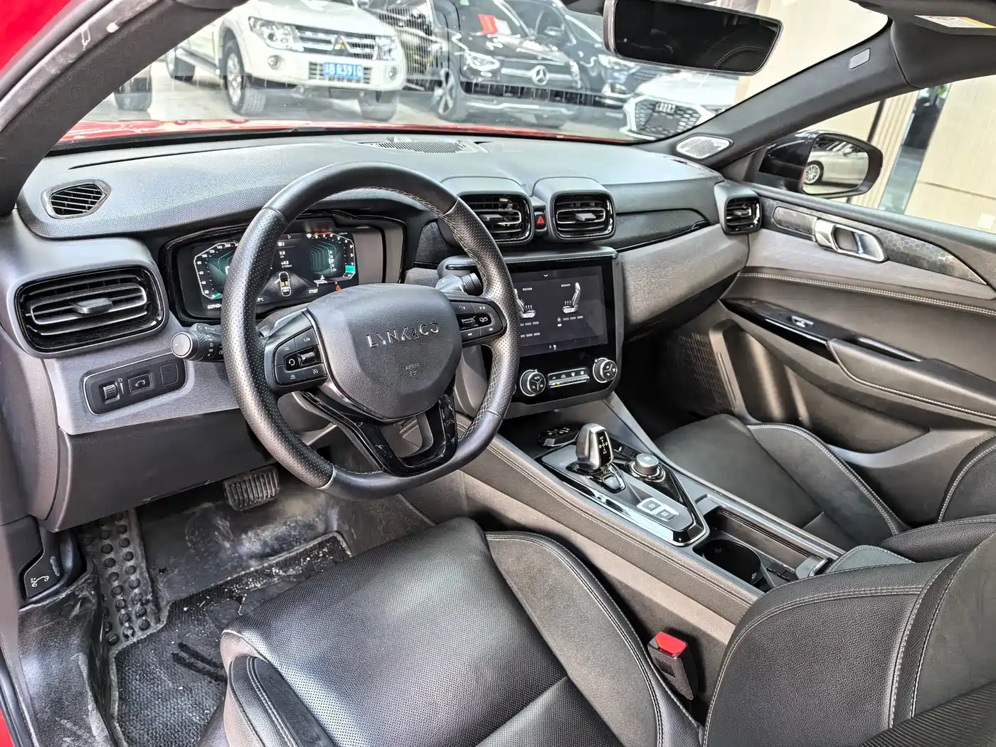 Lynk & Co 03 2021 2.0TD Auto Jin Champion Edition фото 10
