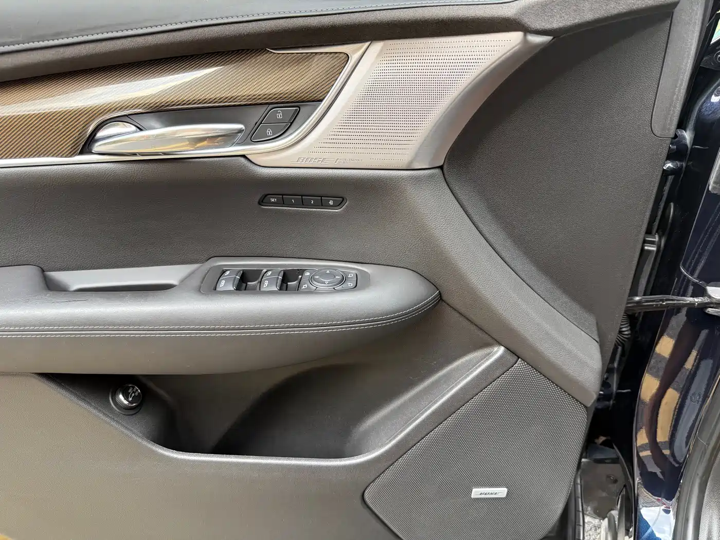 Cadillac XT6 2020 28T 6-Seater AWD Platinum Sport Edition фото 12