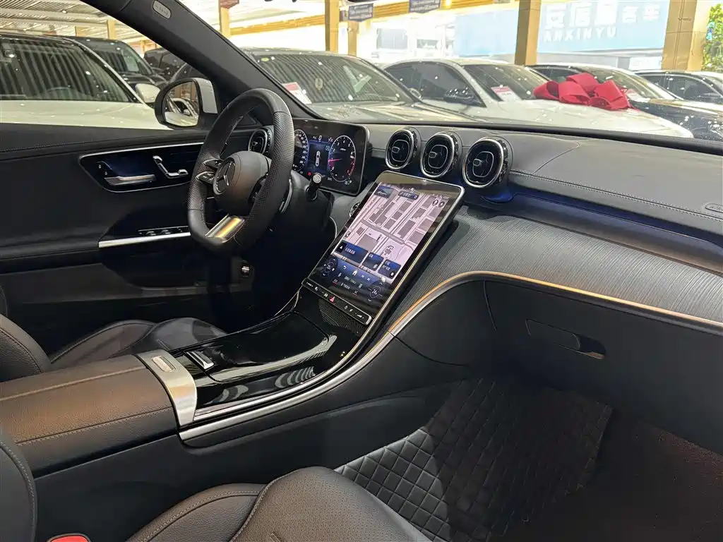 Mercedes-Benz C-Class 2024 C 200 L Sport Edition фото 16