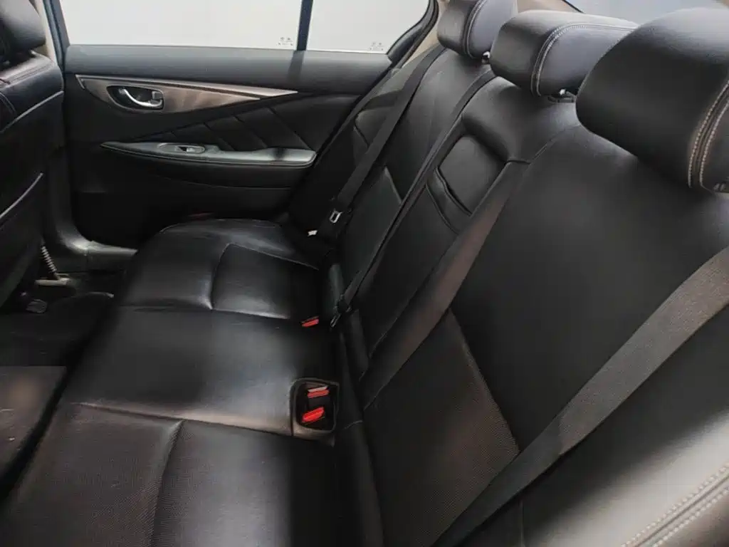 Infiniti Q50L 2015 2015 2.0T Enjoyment Edition