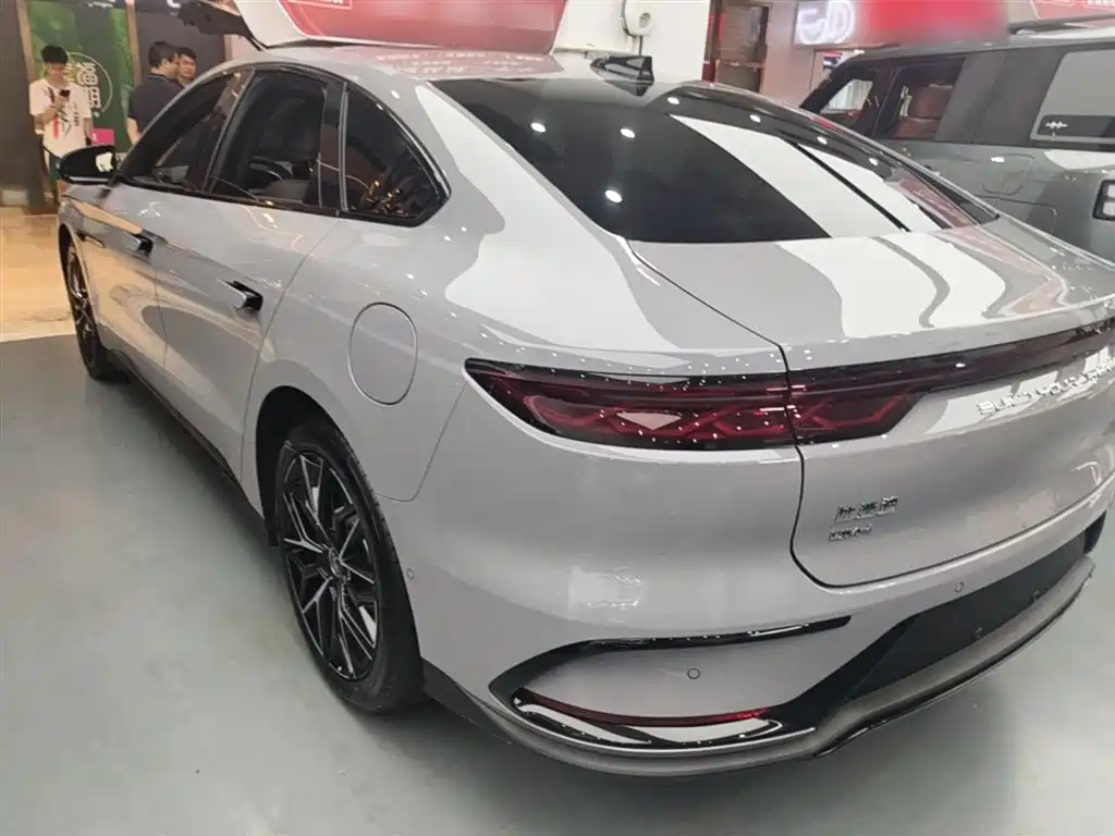 BYD HAN
