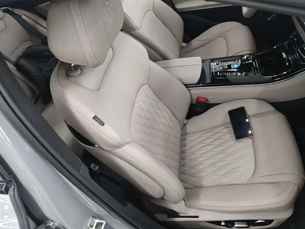 BYD Han 2025 DM-i Smart Drive Edition 125KM Elite фото 25
