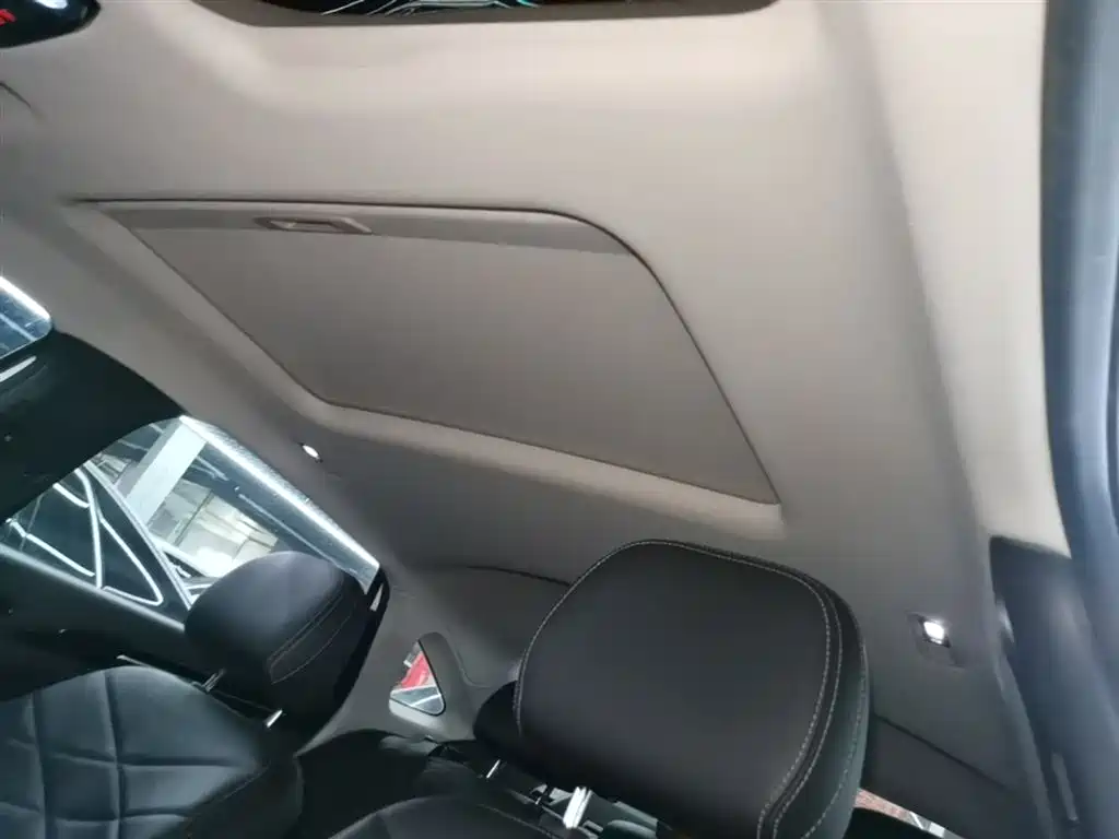 Geely Galaxy Galaxy L6 2024 125km PLUS Soaring Dragon Edition фото 18