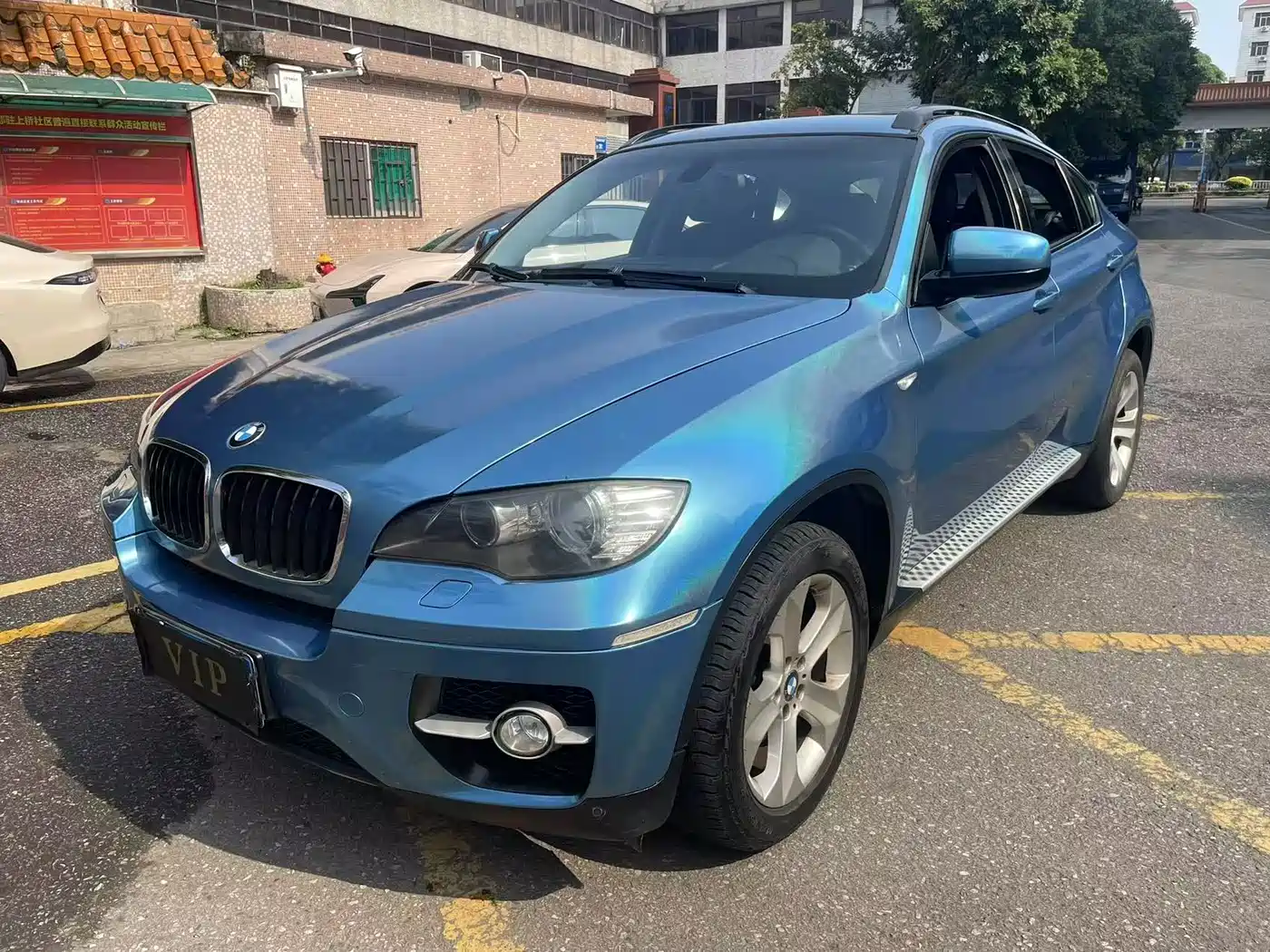 Photo 1 - BMW X6