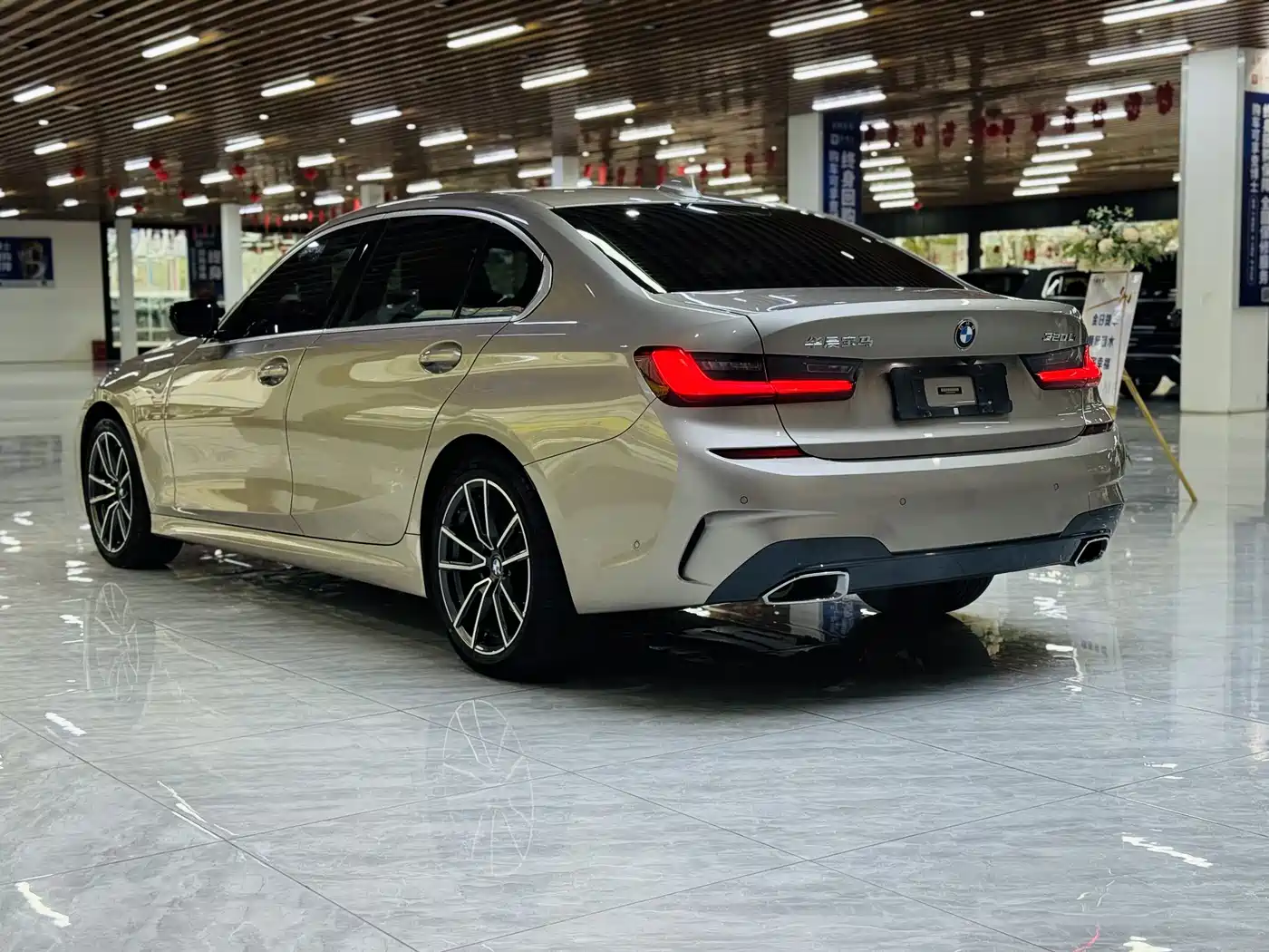 BMW 3 Series 2020 320Li M Sport Package фото 19