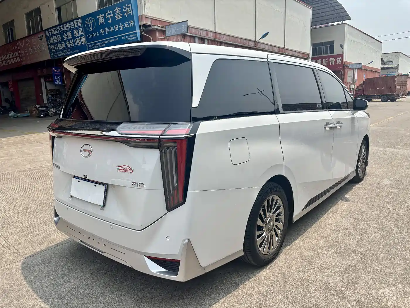 GAC Trumpchi Trumpchi M8 2023 Model Master Series 400T Ultimate Edition фото 4